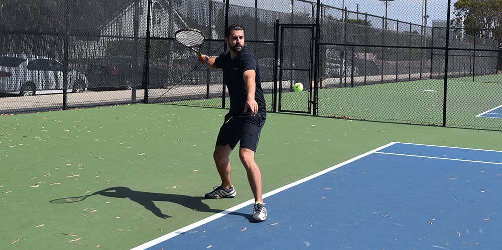 Learn the basics of a great forehand